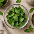 Everlastea peppermint loose leaf tea in a glass bowl
