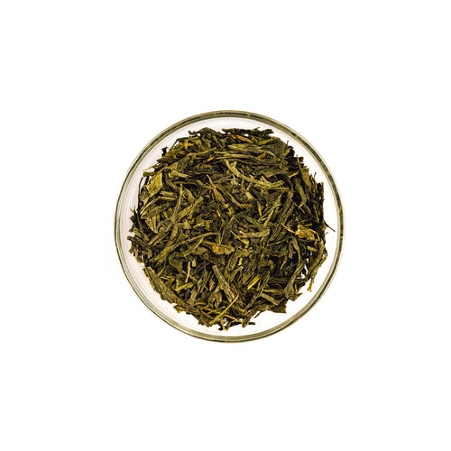 Everlastea Organic Sencha Fuji loose leaf tea in a glass bowl.